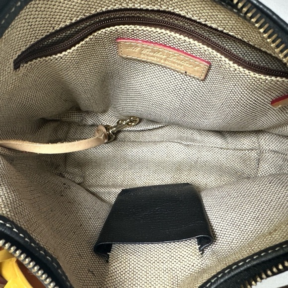 Vintage Dooney & Bourke All Weather Leather Black and Brown Shoulder/HandBag - Picture 7 of 10